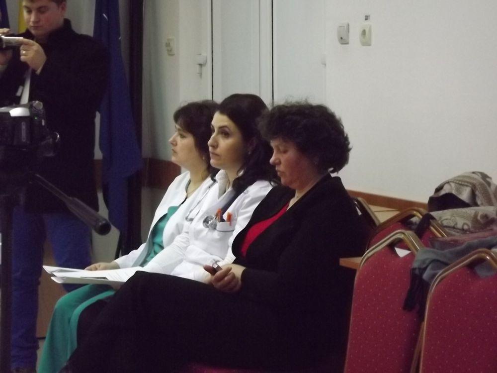 Dezbatere sala de referate