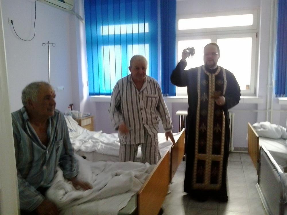 Binecuvântarea din ajunul Bobotezei a personalului medical şi a pacienţilor creştini  - 4 ianuarie 2014